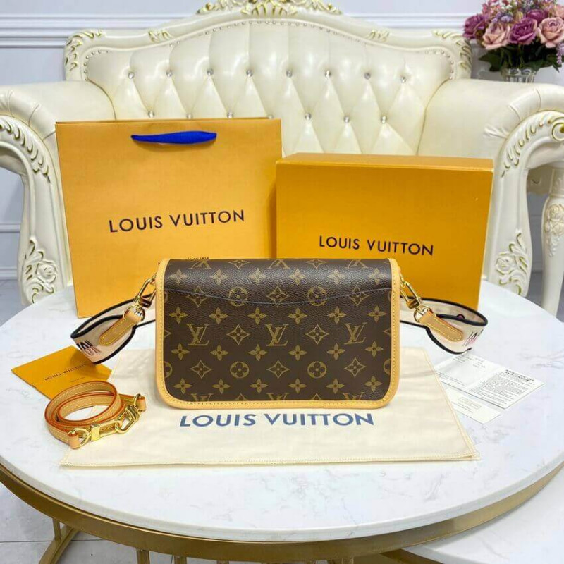 Louis Vuitton Monogram Canvas Diane Bag M45985 – LOUIS VUITTON